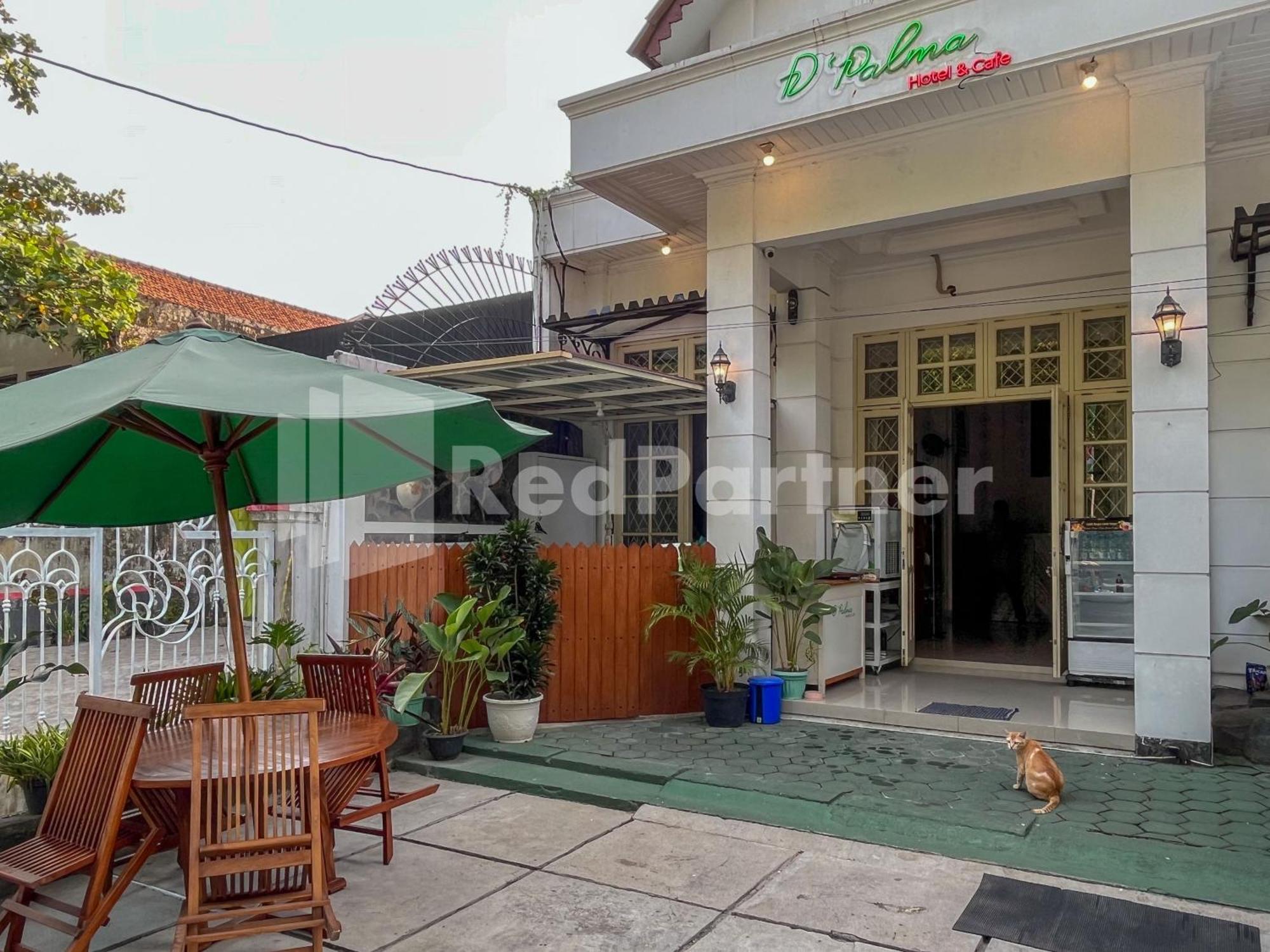 D Palma Near Lokananta Manahan Mitra Reddoorz Solo المظهر الخارجي الصورة