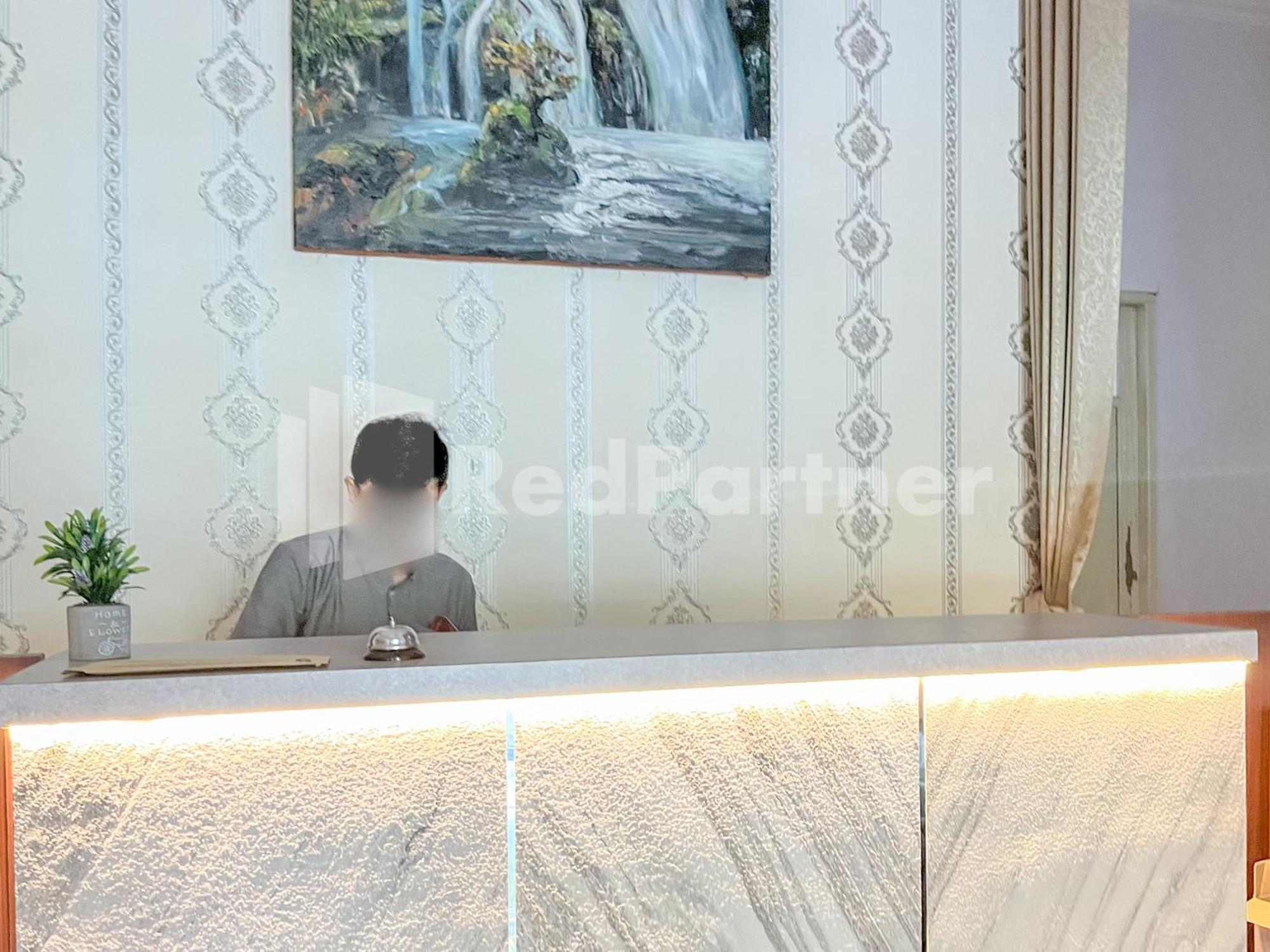 D Palma Near Lokananta Manahan Mitra Reddoorz Solo المظهر الخارجي الصورة